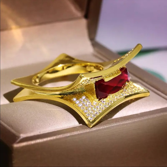 ๐HP๐ Geometrical Gold Plated Ring ๐ - Picture 2 of 7